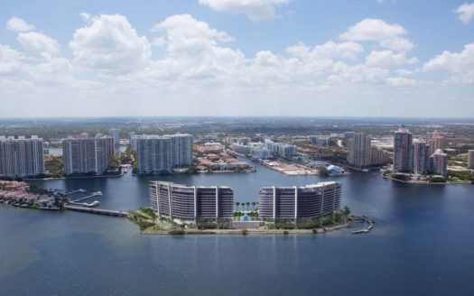 PRIVE ISLAND
